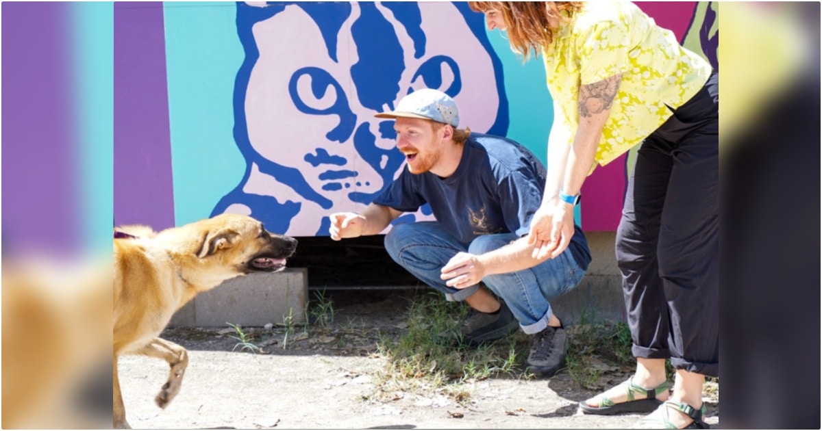 Guy Waits Outside Shelter 2-Hrs Early For Dog Who Captured
His Heart