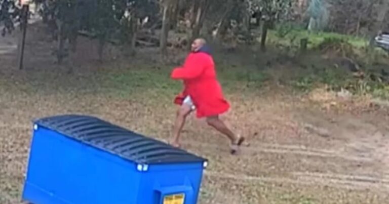 Man in Bathrobe Makes Bold Move To Save Dog From Coyote And
Goes Viral